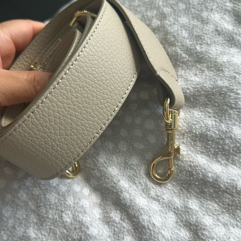 Like New Cuyana Adjustable Wide Strap - beige